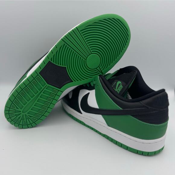 Nike SB Dunk Low Pro Green Black White BQ6817 302 - Picture 3 of 8